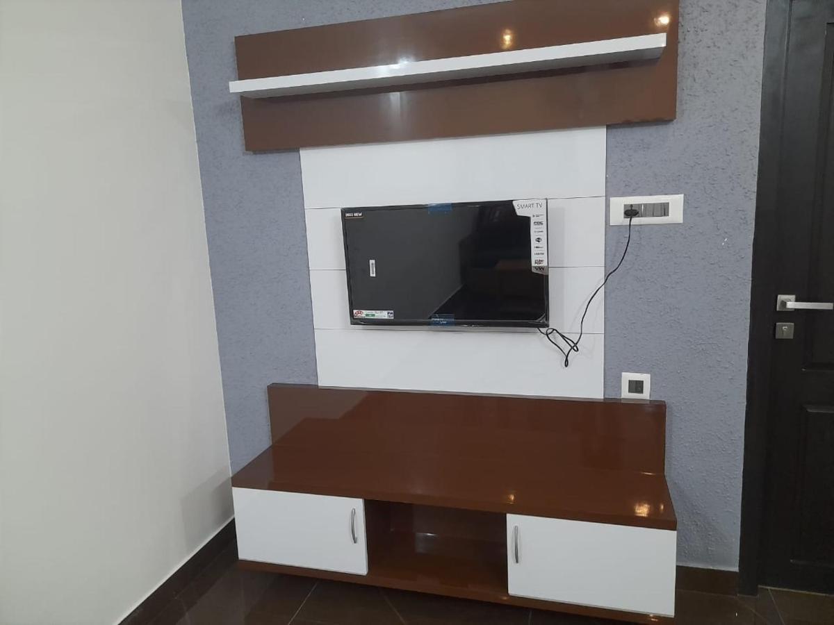Milestone Inn Sultan Bathery Zewnętrze zdjęcie
